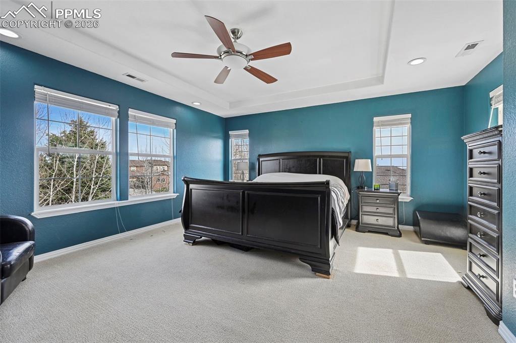 Image 16 of 38: Bedroom