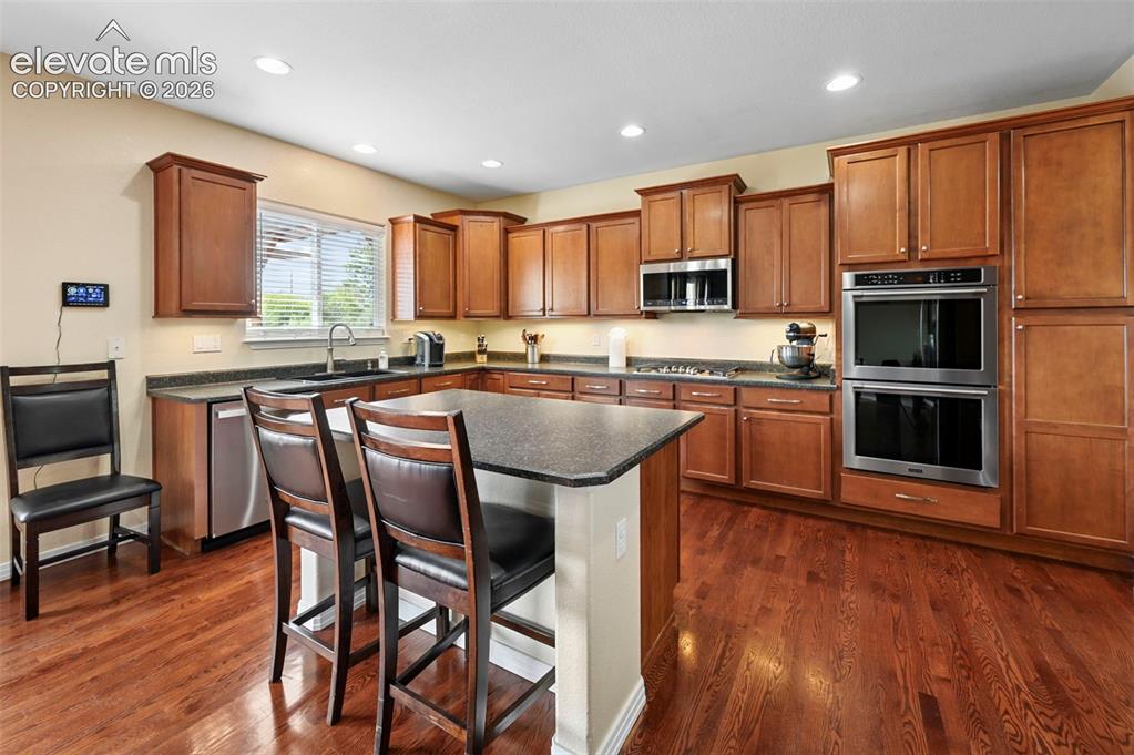 Image 2 of 37: Large bright and open kitchen