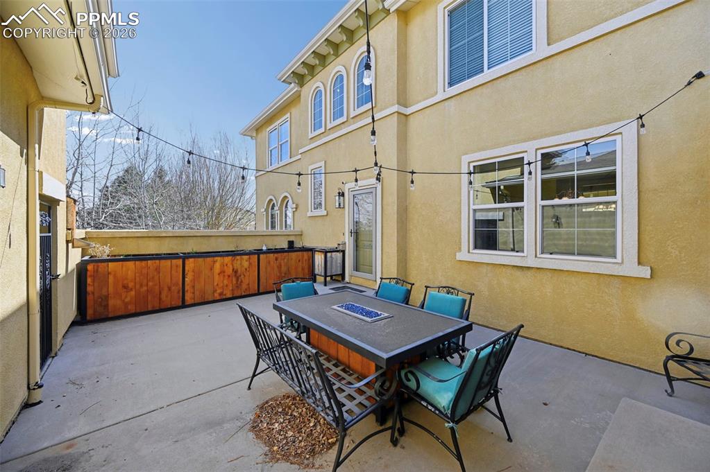 Image 28 of 38: Patio