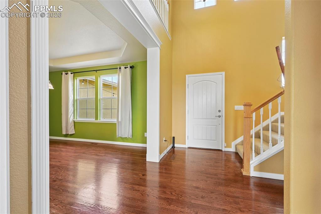 Image 8 of 38: Entry