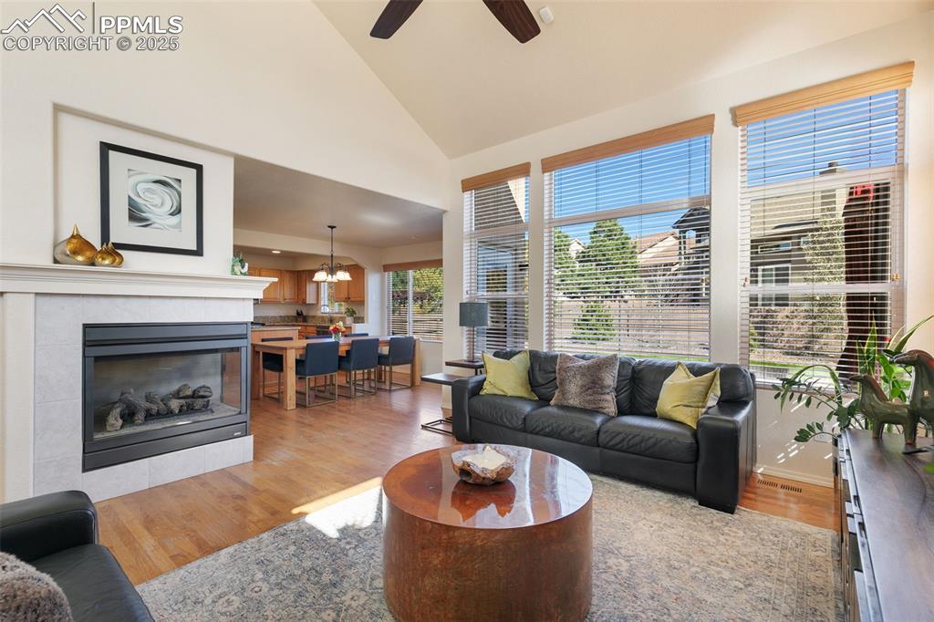 Image 13 of 44: Living Room