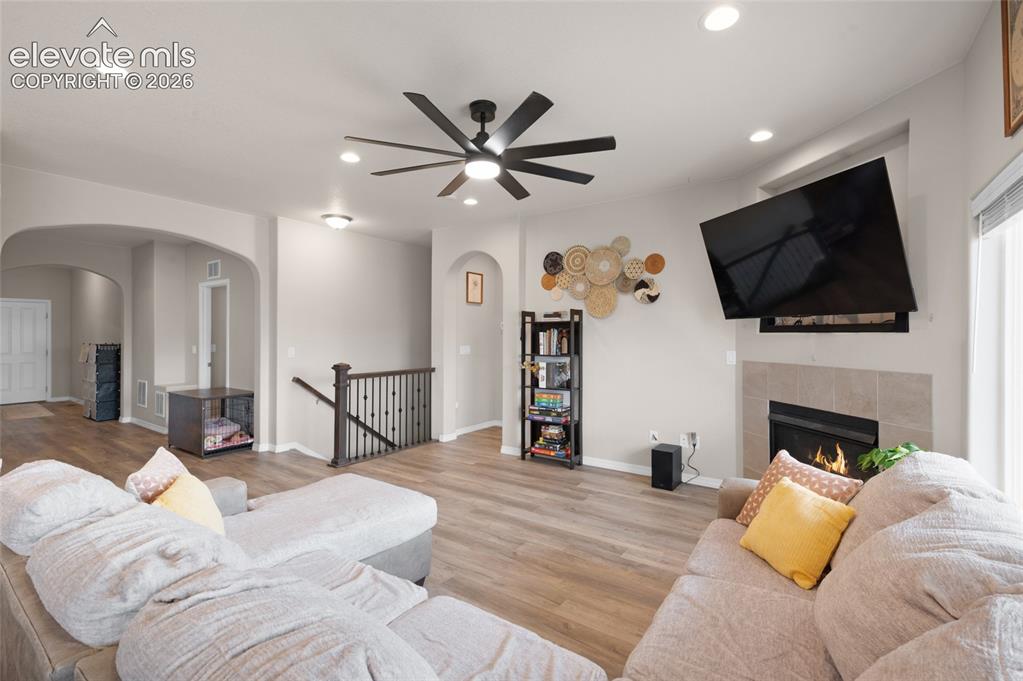 Image 8 of 28: Living Room
