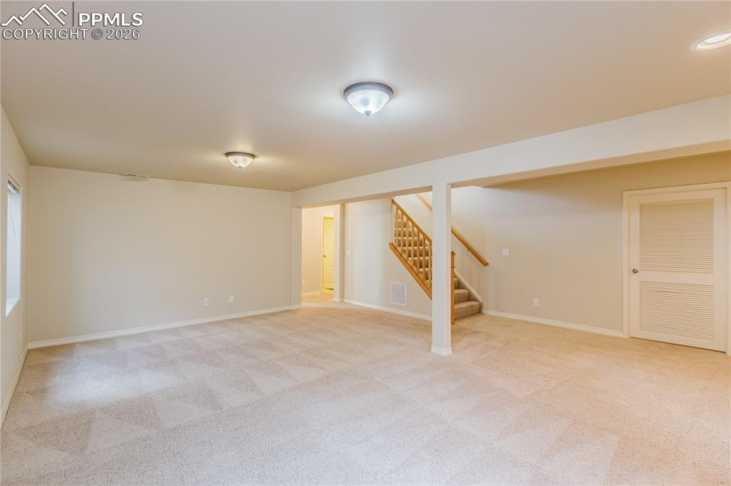 Image 23 of 37: Family Room