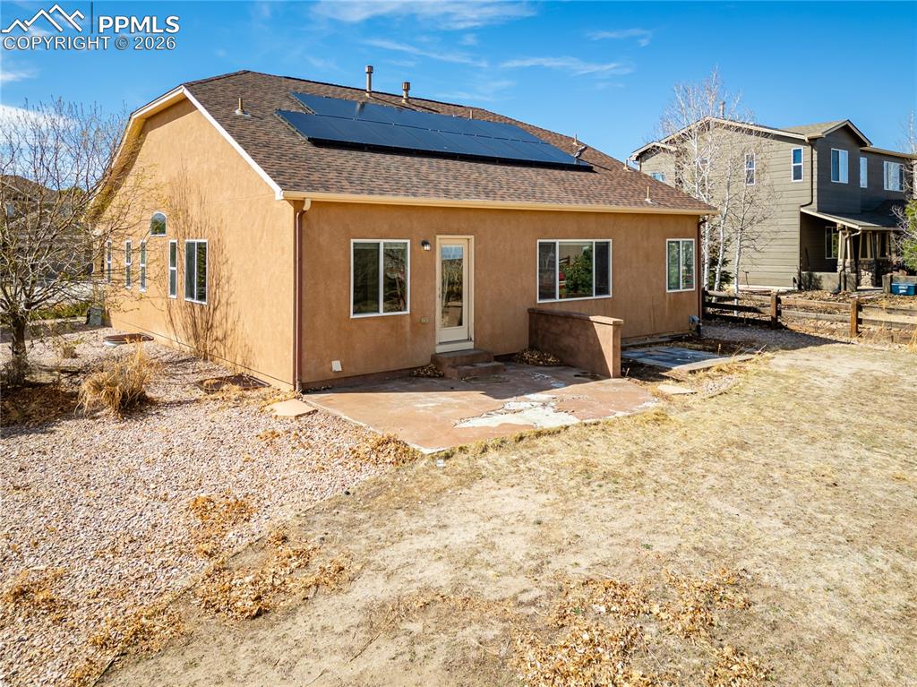 Image 30 of 37: Back of Structure