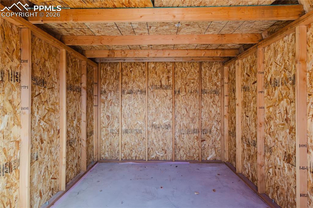 Image 32 of 37: Storage