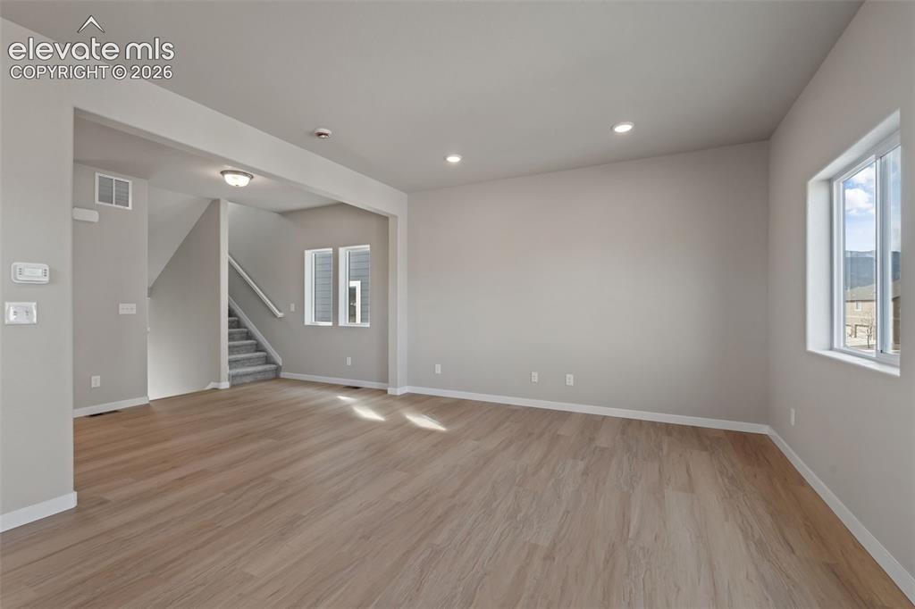 Image 18 of 26: *Photos of previous inventory home of same floor plan - features and option