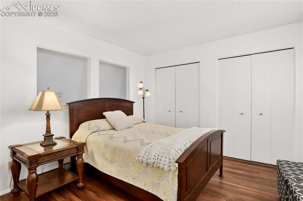 Image 16 of 25: Bedroom 3 - upper level