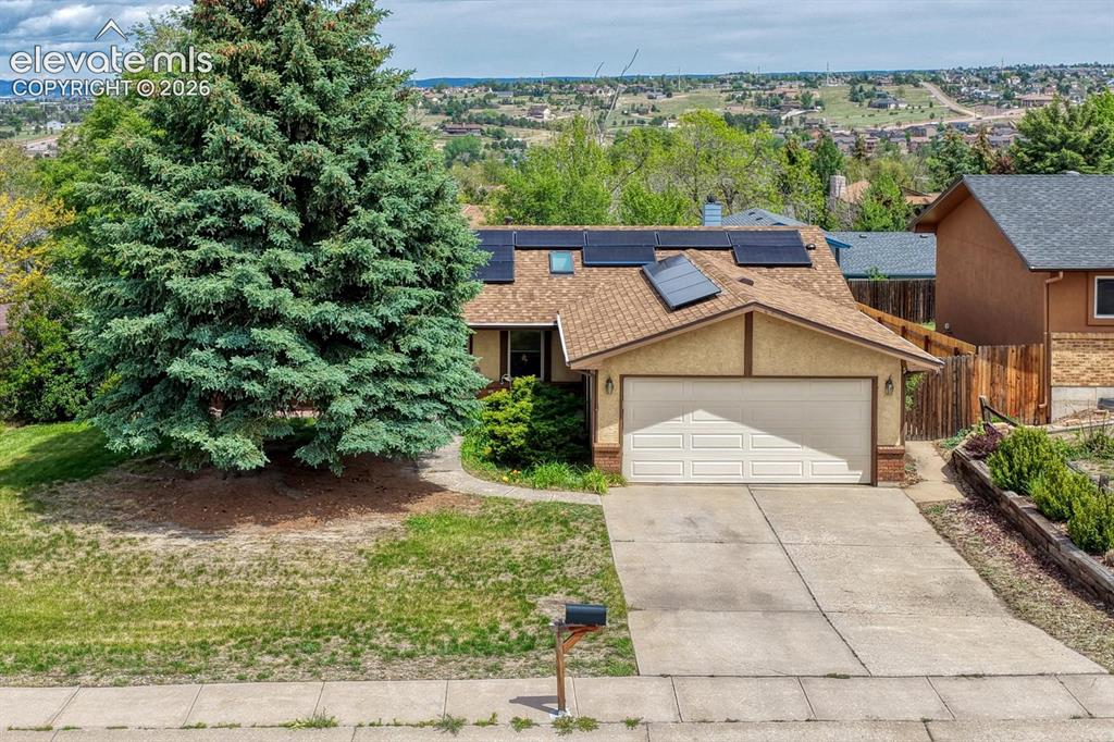 Caption: Single Level Home With Solar Panels