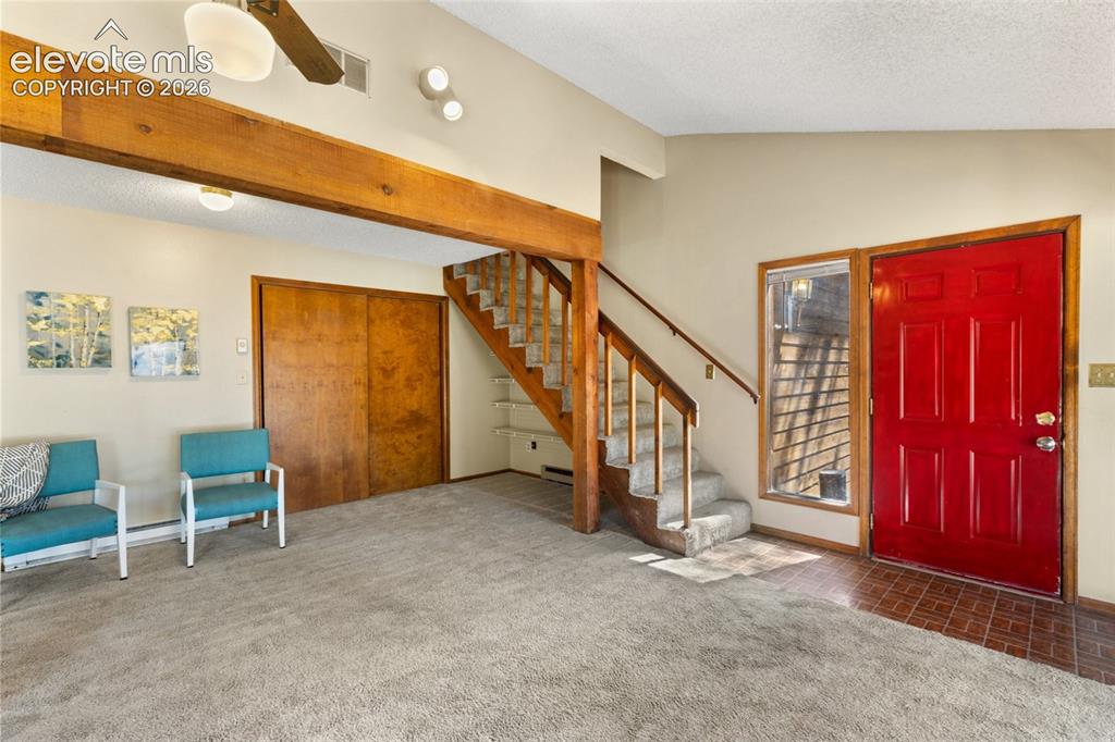 Image 17 of 47: Living Room
