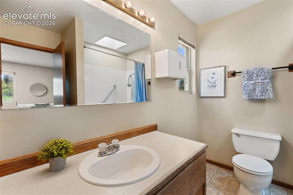 Image 35 of 47: Master Bathroom