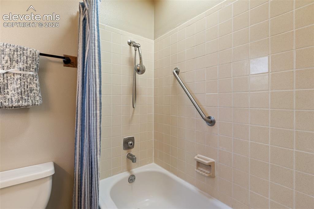 Image 36 of 47: Master Bathroom