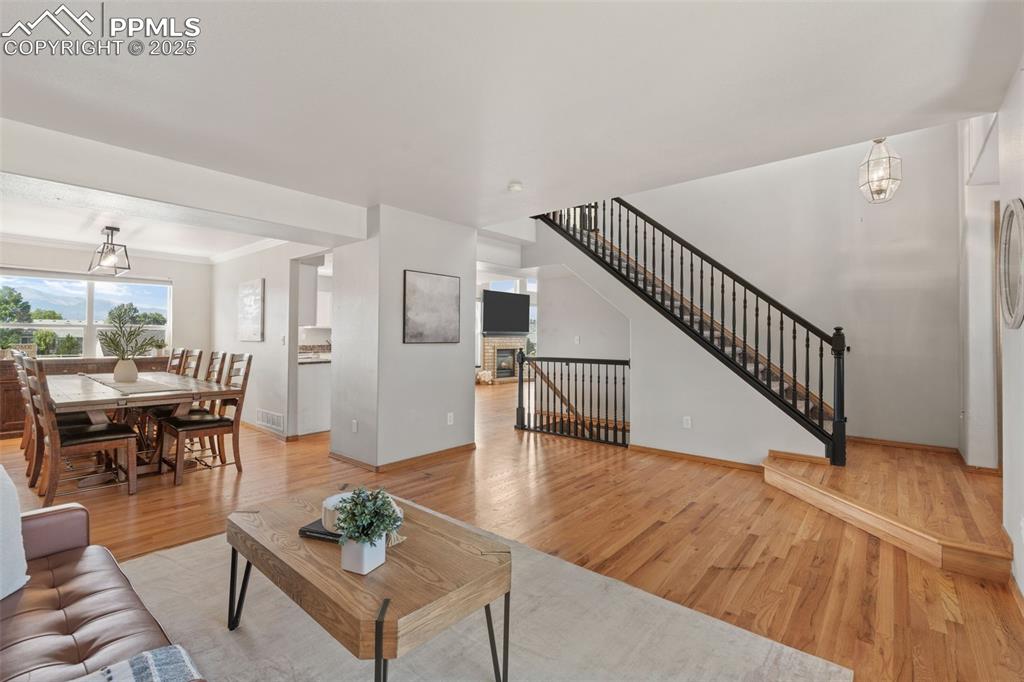 Image 11 of 50: Living Room