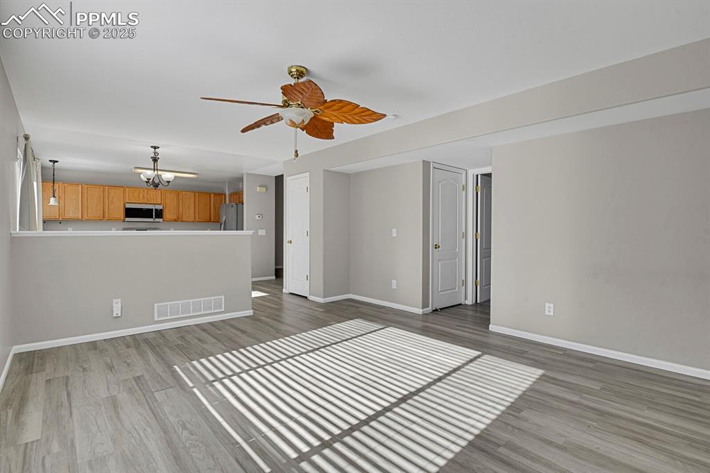 Image 15 of 38: Family Room