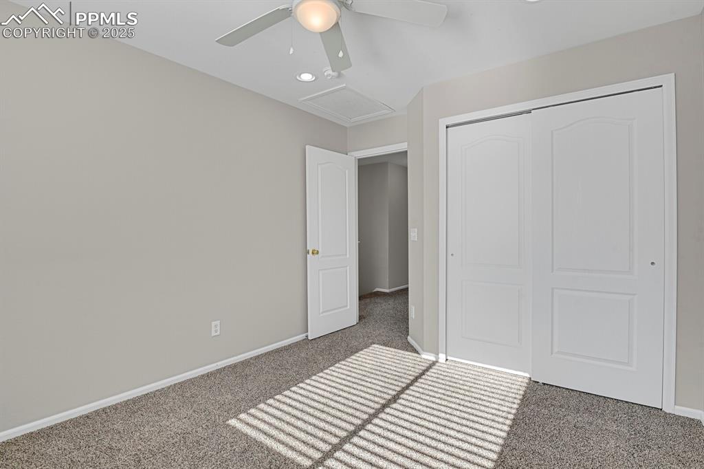 Image 25 of 38: Bedroom