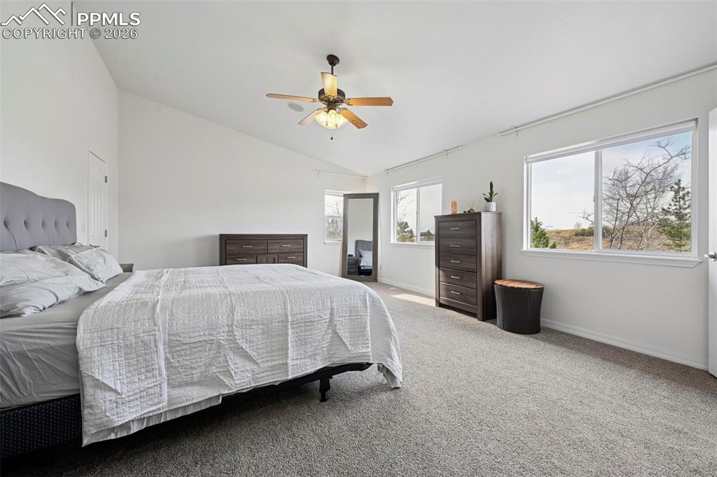 Image 20 of 49: Bedroom