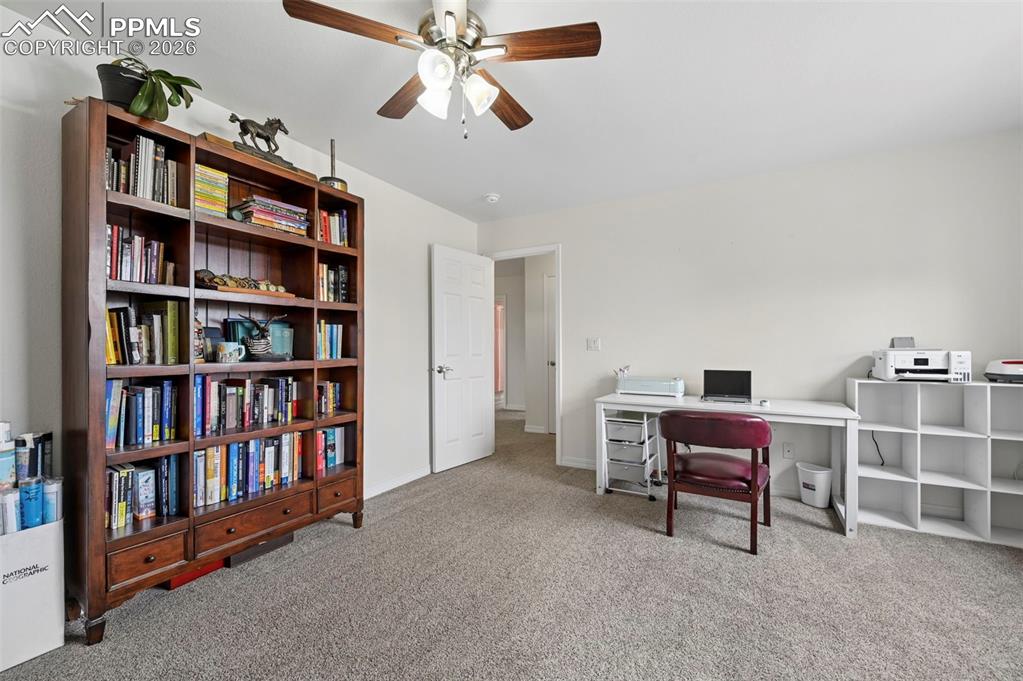 Image 30 of 49: Office