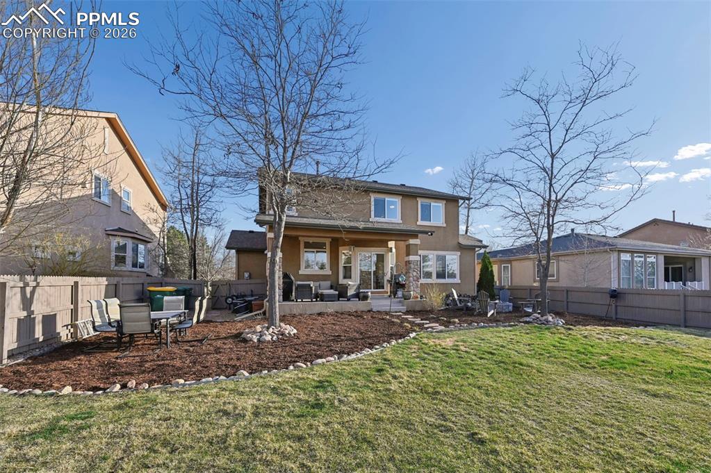 Image 43 of 49: Back of Structure