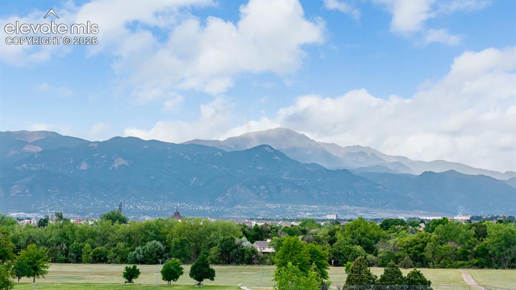 Image 38 of 44: Pikes Peak at it