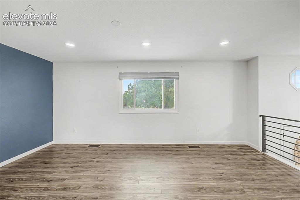 Image 4 of 44: Natural light abounds in this west facing room. 