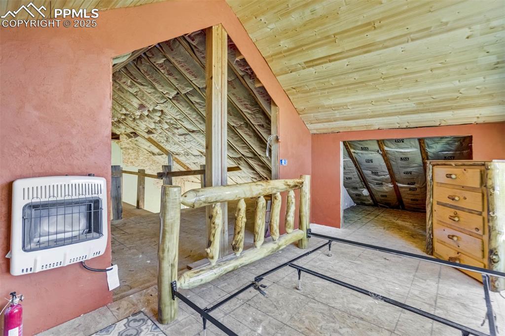 Image 30 of 50: Attic