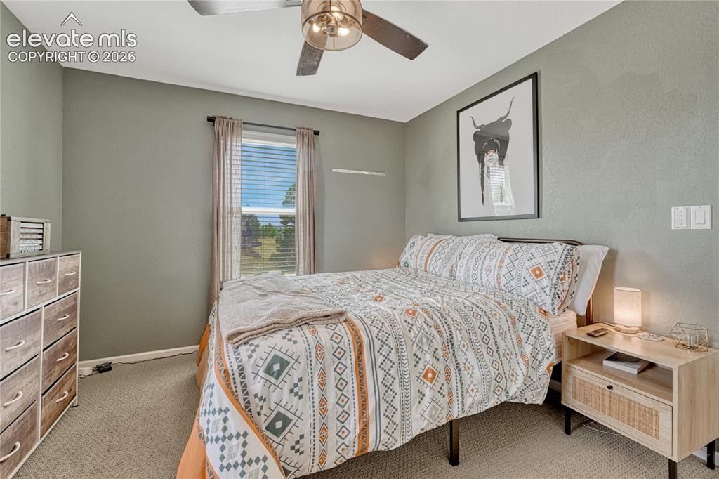 Image 18 of 50: Additional Bedroom