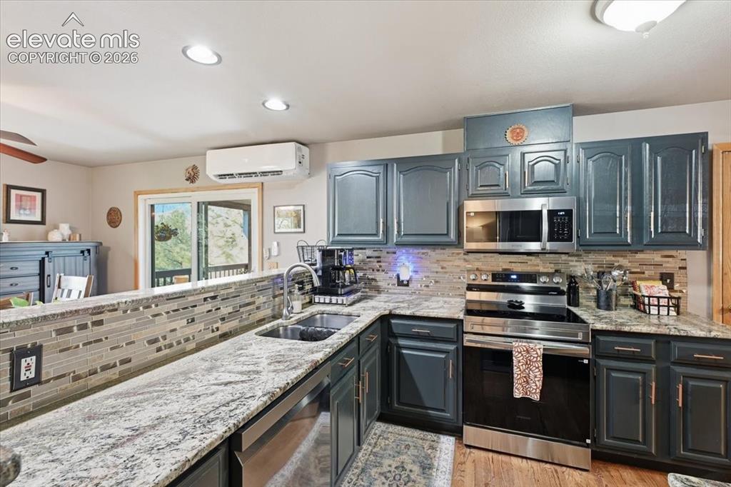 Image 11 of 44: Kitchen