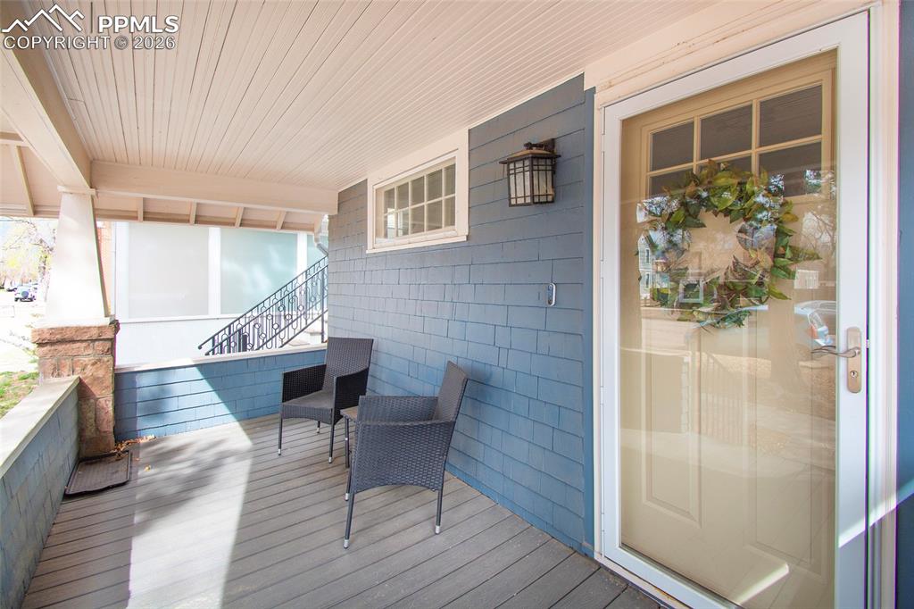 Image 5 of 44: Deck