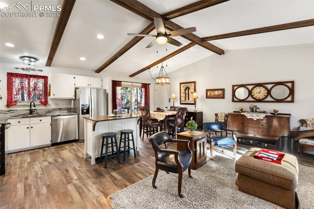 Image 2 of 36: Living Room