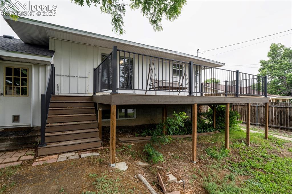 Image 14 of 50: Back of Structure