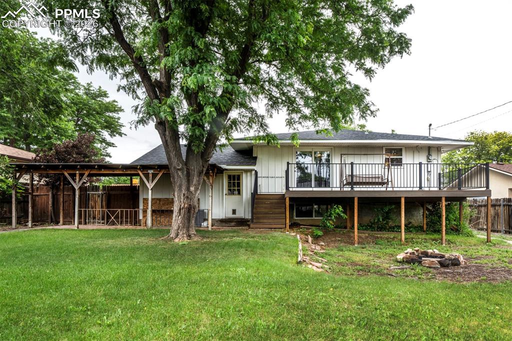 Image 46 of 50: Back of Structure