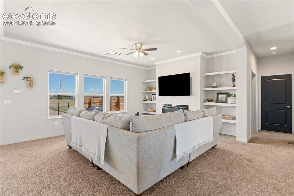 Image 16 of 34: Living Room