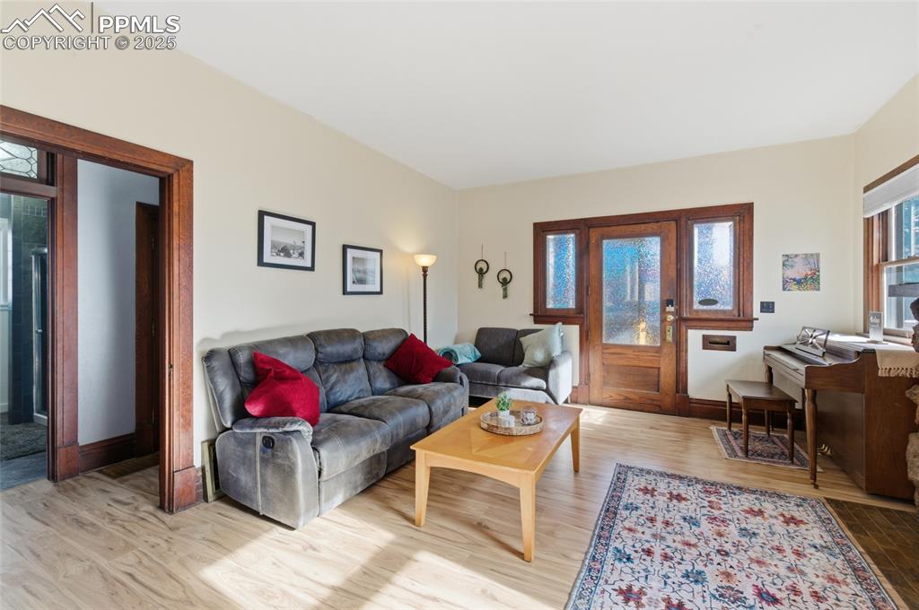 Image 6 of 39: Living Room