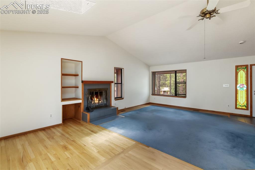Image 11 of 38: Living Room