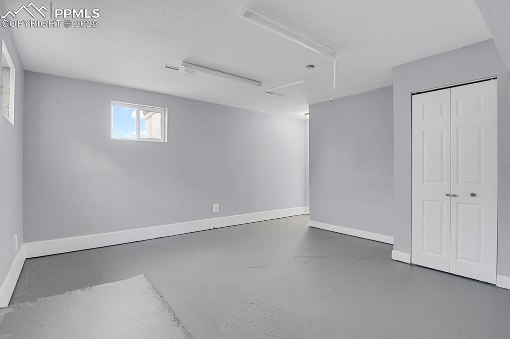 Image 28 of 35: No Description Available