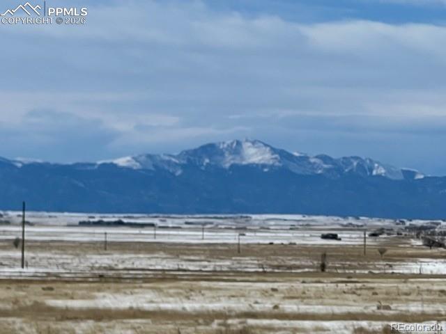 Image 12 of 25: View