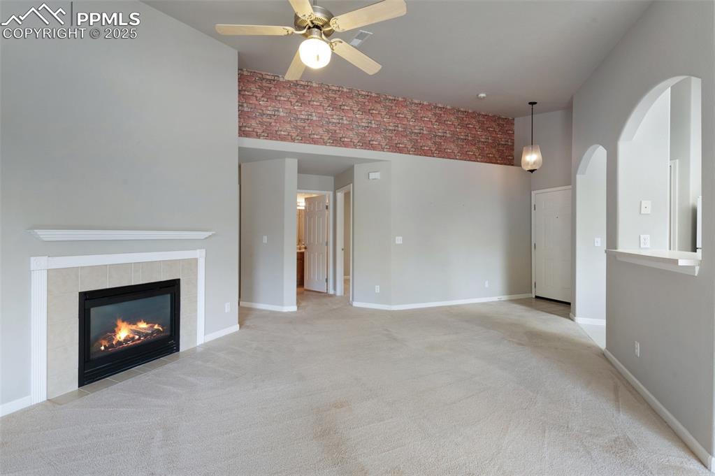 Image 3 of 24: Living Room