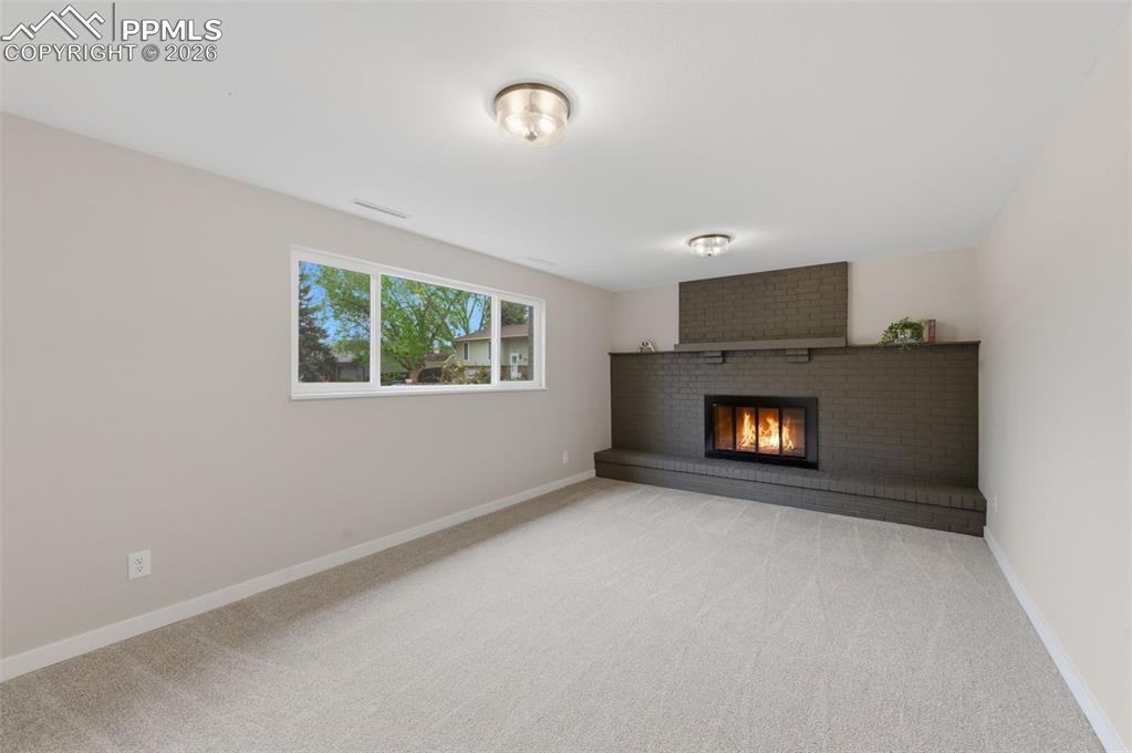 Image 22 of 39: Living Room