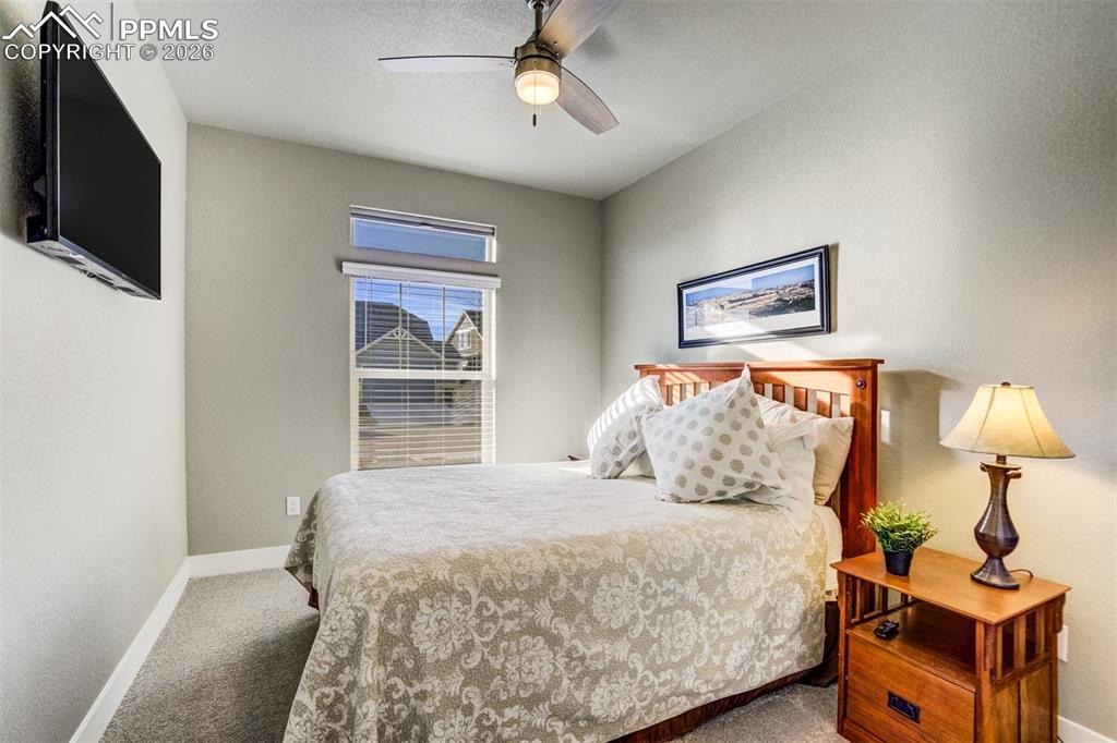 Image 25 of 49: Bedroom