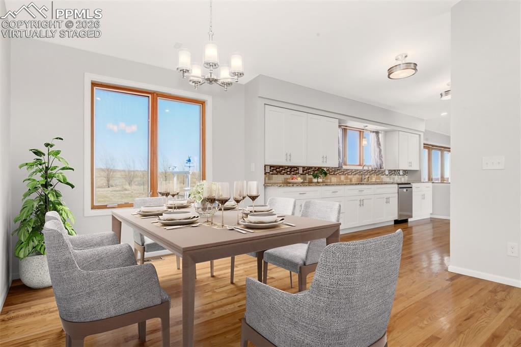 Image 16 of 43: Virtually Staged