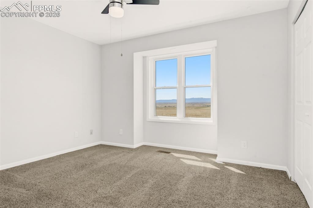 Image 25 of 43: Bedroom