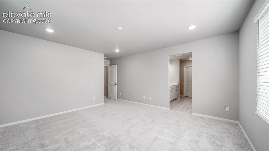 Image 21 of 34: Photos of a Model Home