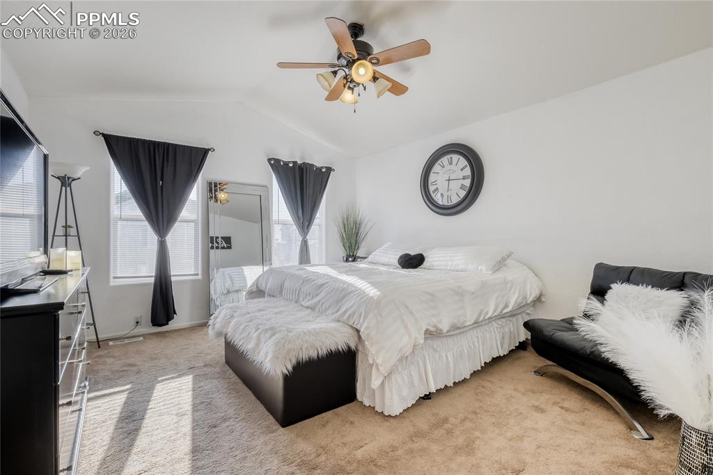 Image 6 of 11: Master Bedroom