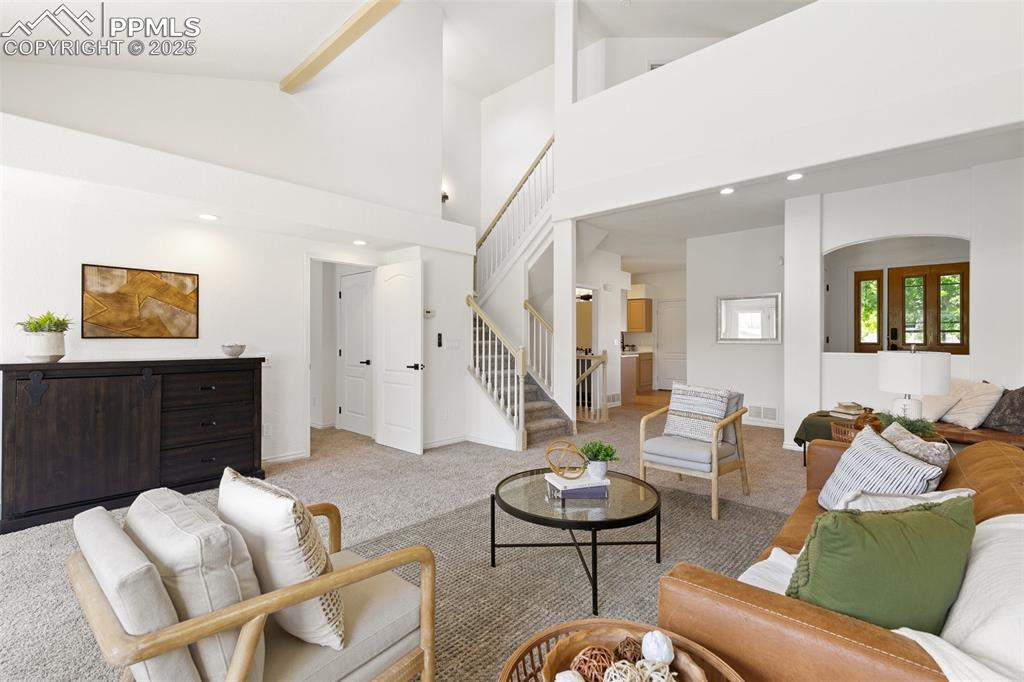 Image 6 of 30: Living Room