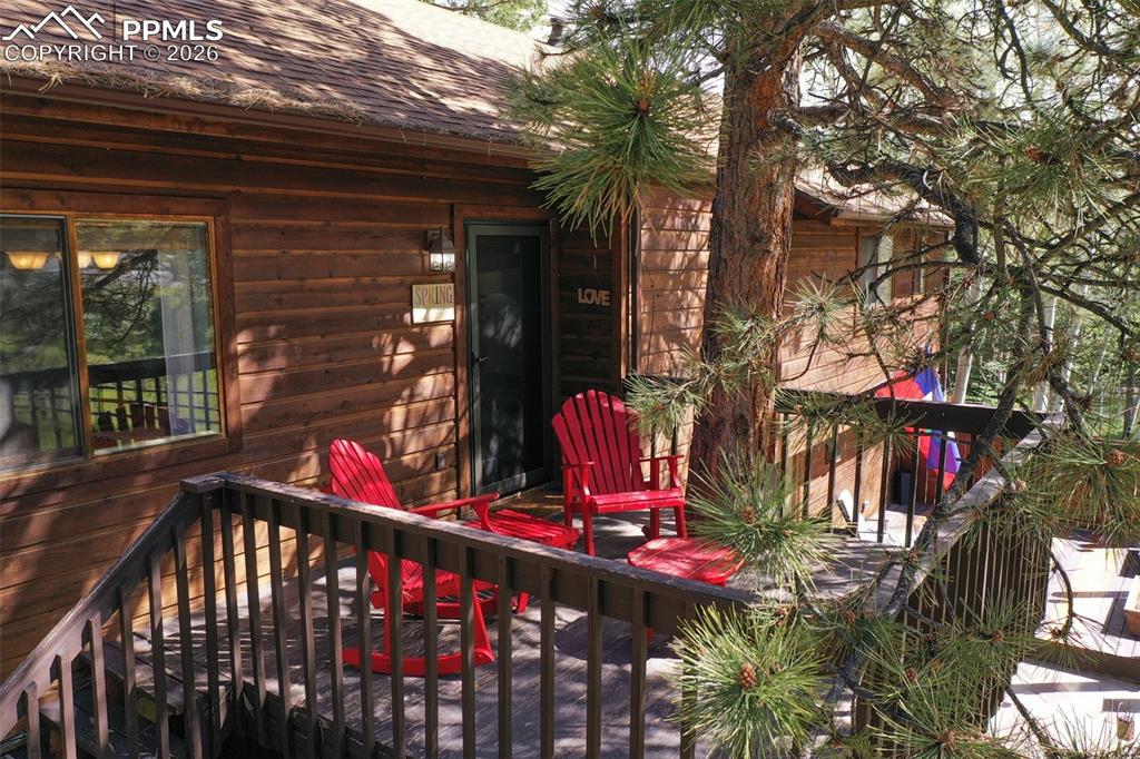 Image 50 of 50: Deck