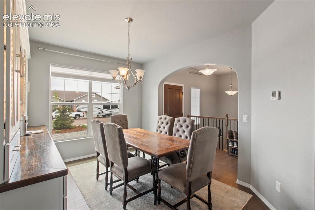 Image 3 of 49: Dining Area