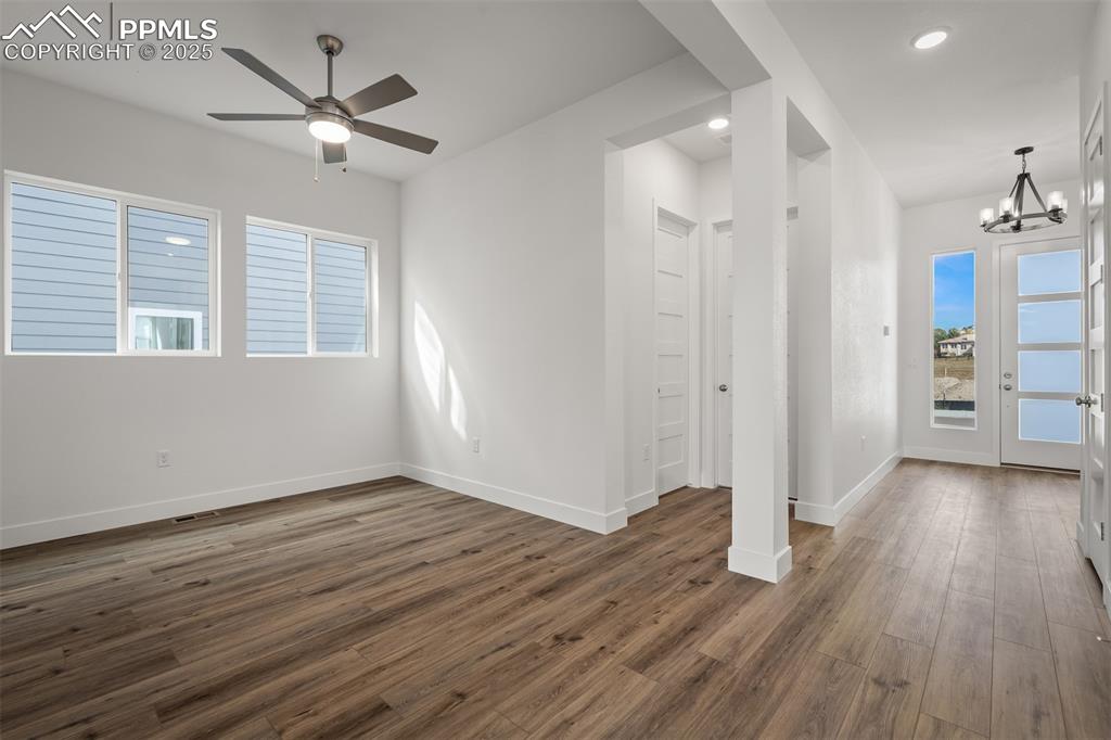 Image 3 of 38: Entry