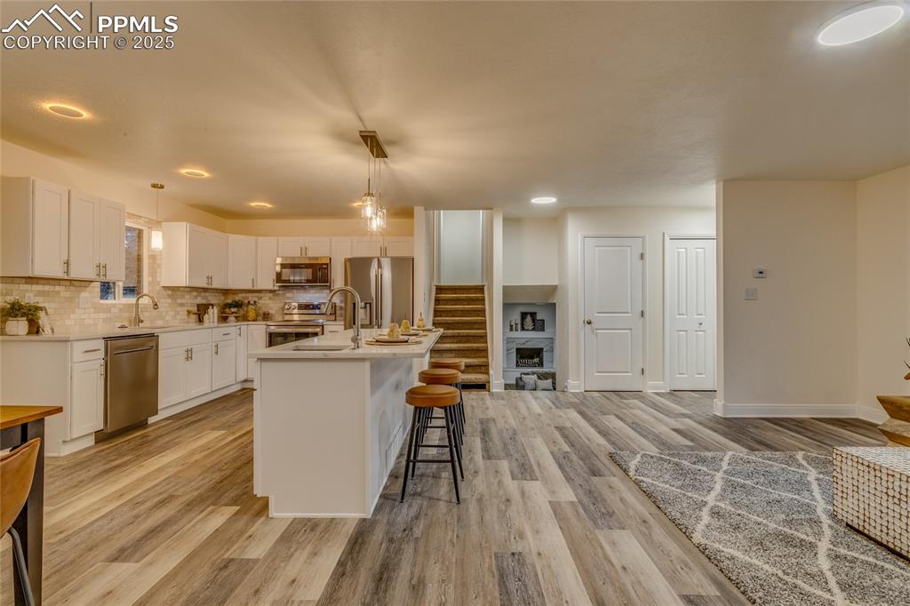 Image 3 of 44: Kitchen