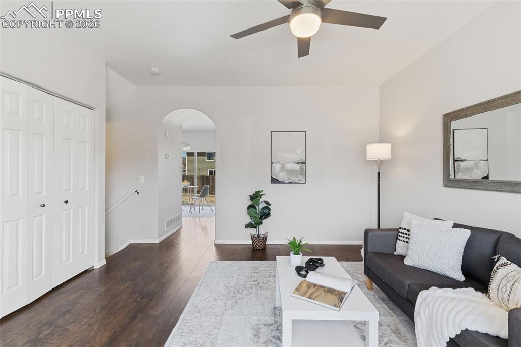 Image 5 of 47: No Description Available