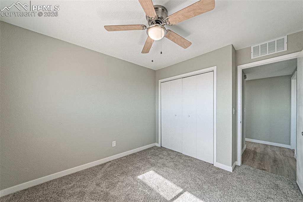 Image 15 of 34: Bedroom