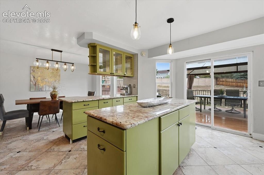 Image 16 of 50: Open floor plan for easy entertaining!